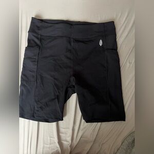 FP MOVEMENT bike shorts sz XL